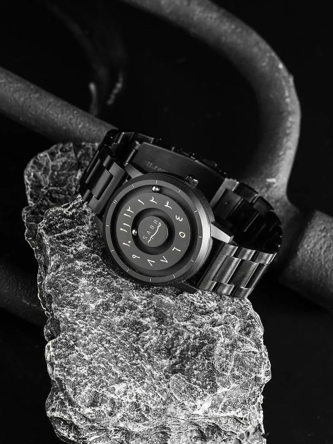 Nexusdrop SABR Armless Watch