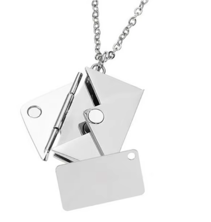 Nexusdrop Love Letter Locket