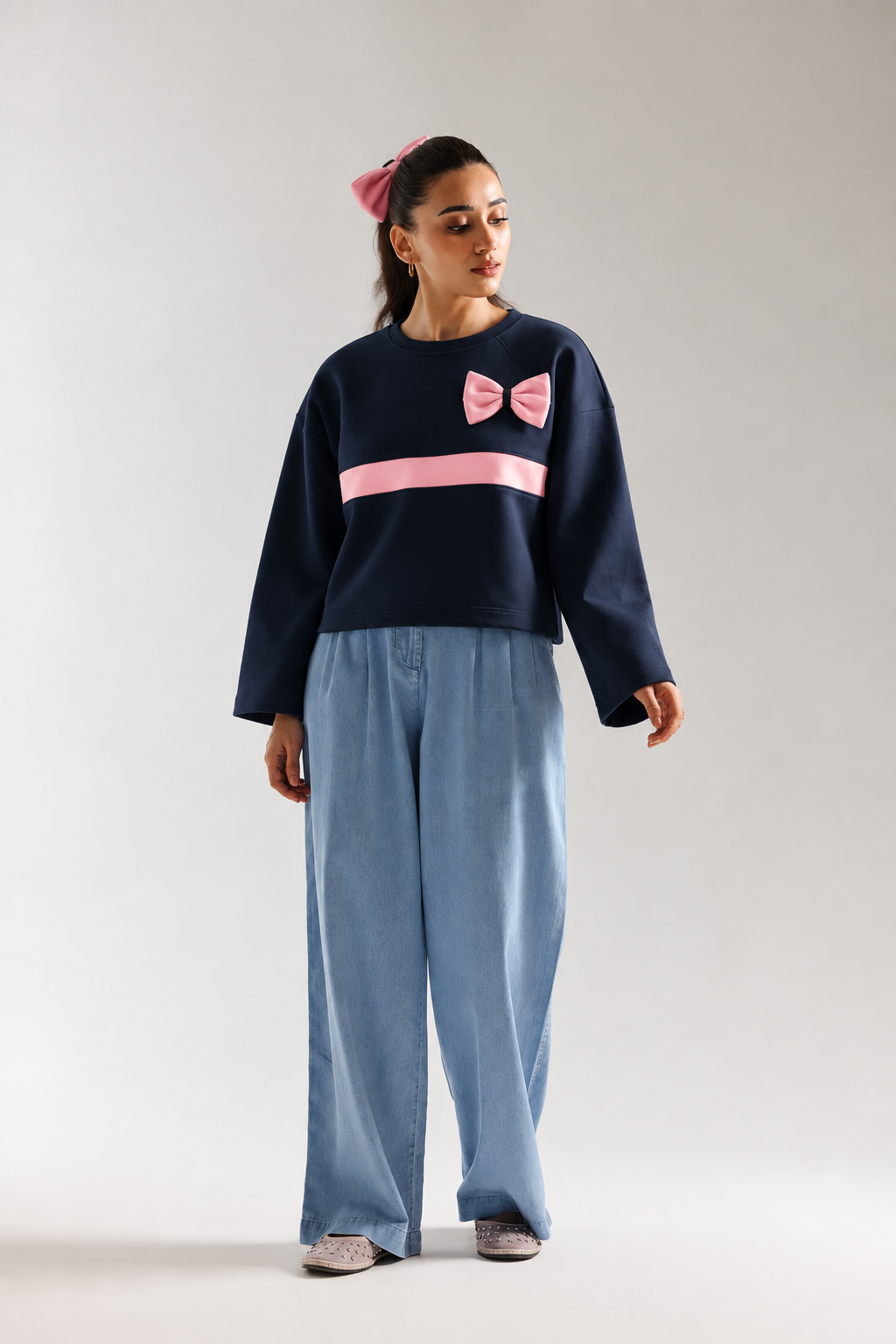 Winter Rabbon Sweatshirt + Gift