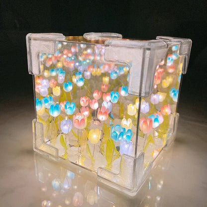 SpaceLamp Infinity Tulip Lamp
