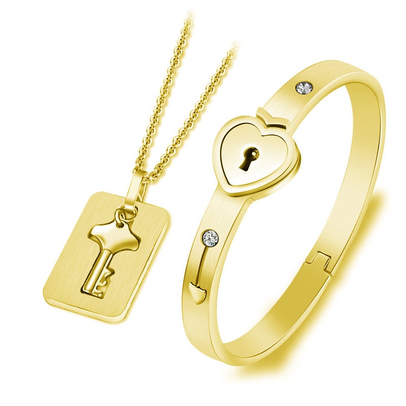 Nexusdrop Locking Love Bracelet