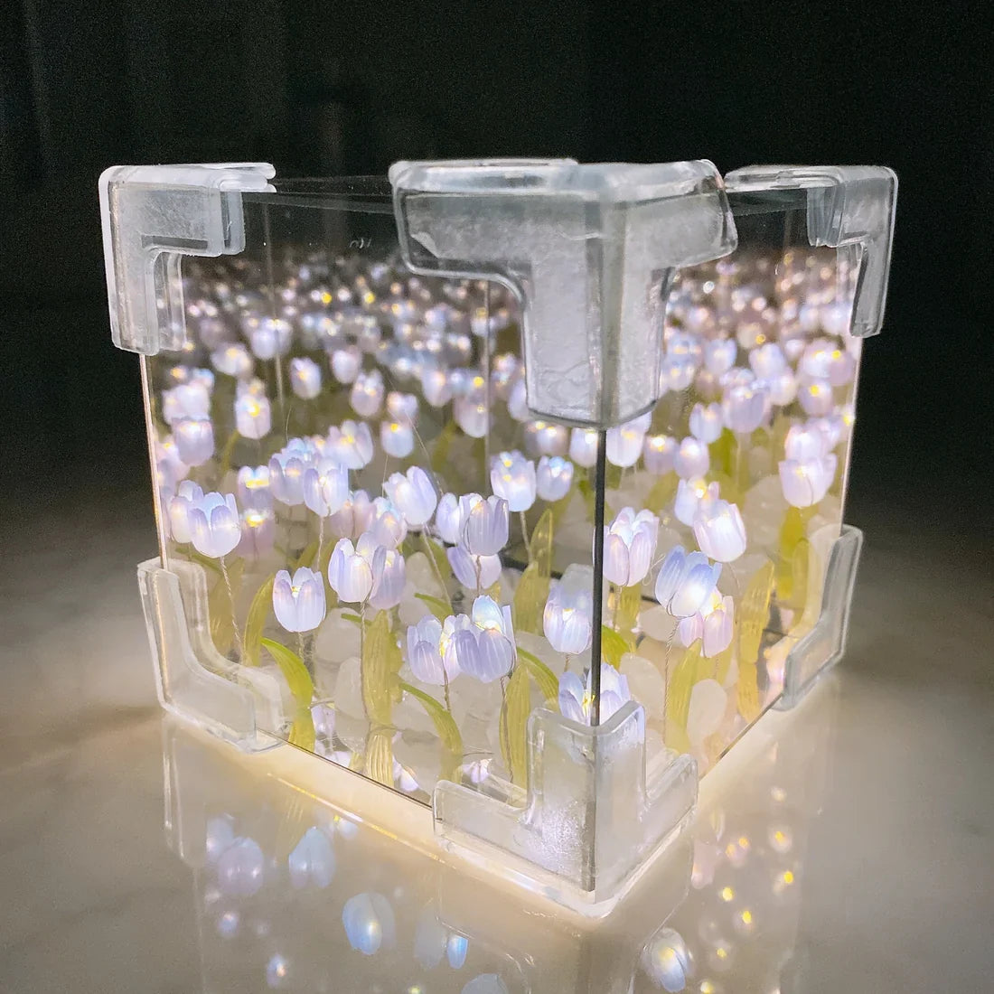SpaceLamp Infinity Tulip Lamp