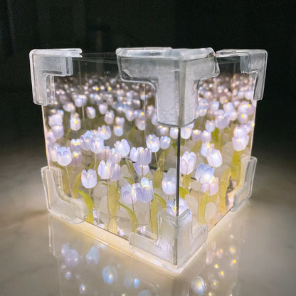 SpaceLamp Infinity Tulip Lamp